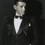 Clark Gable w/traje tuxedo