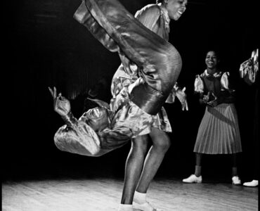 Gladys Crowder y Eddie Shorty Davis bailando en el Savoy 1939